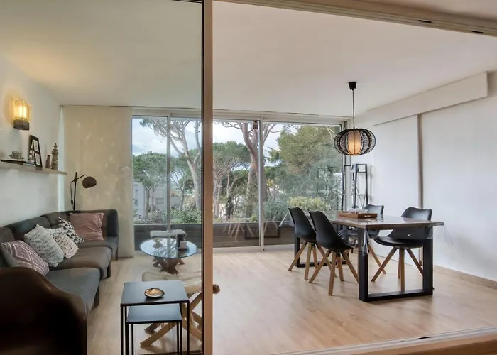Apartment Lliris Amb Encant Per 4 Persones A 10 Minuts De La Platja I Del Centre De Castell-Platja d’Aro